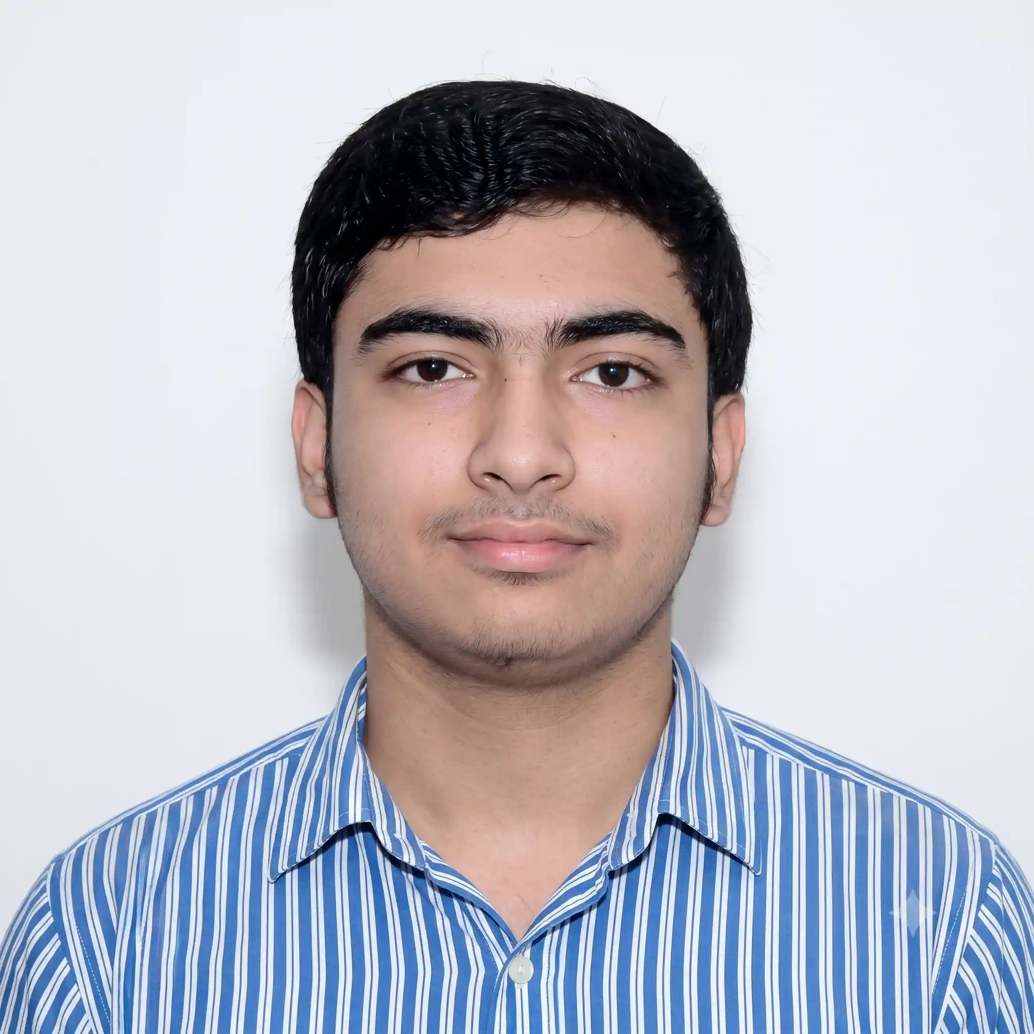 Mehul Anand - Topper of LakshyaMarch Begusarai (JEE coaching results)